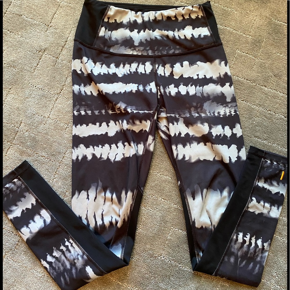 LUCY full length funky leggings